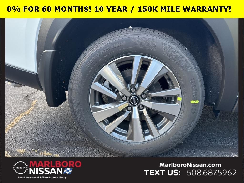 new 2025 Nissan Pathfinder car, priced at $38,600