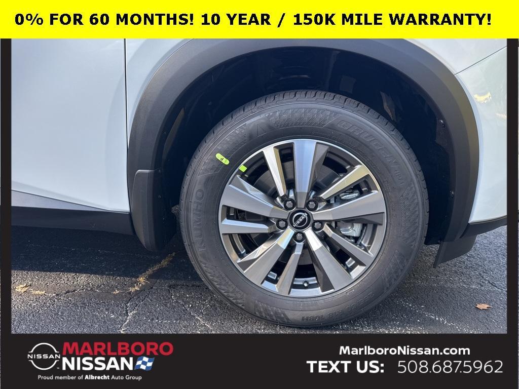 new 2025 Nissan Pathfinder car, priced at $38,600