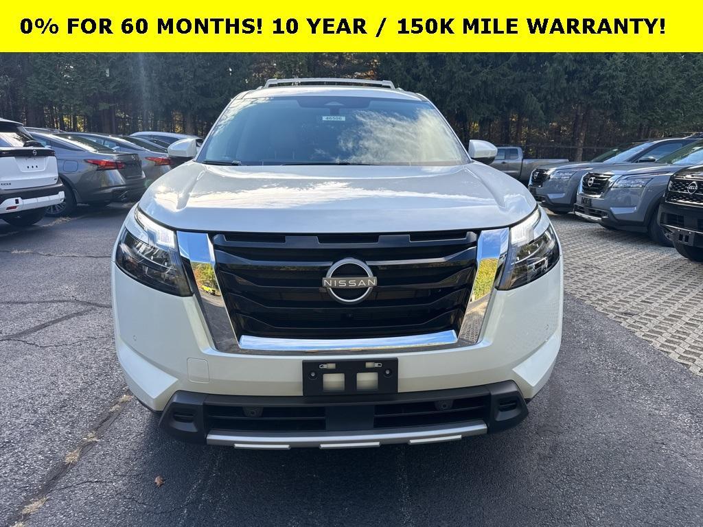 new 2025 Nissan Pathfinder car, priced at $38,600
