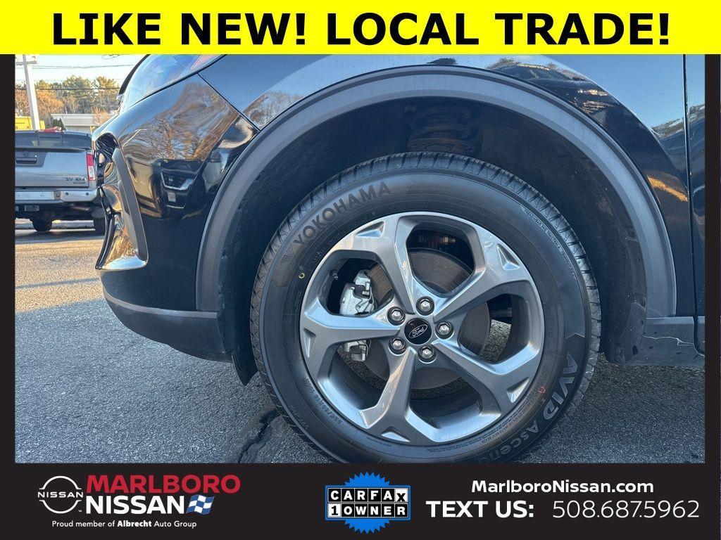 used 2025 Ford Escape car, priced at $24,799