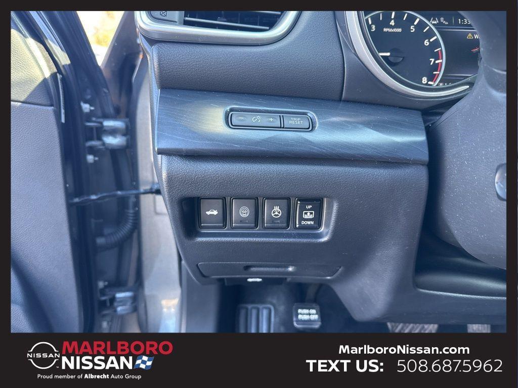 used 2022 Nissan Maxima car, priced at $28,490