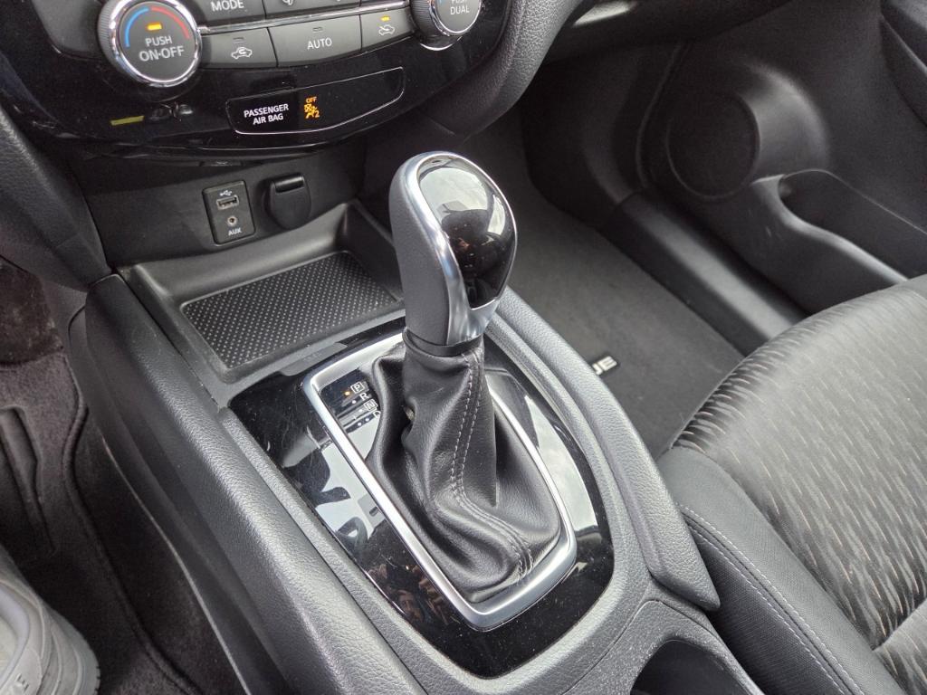 used 2017 Nissan Rogue car, priced at $9,316