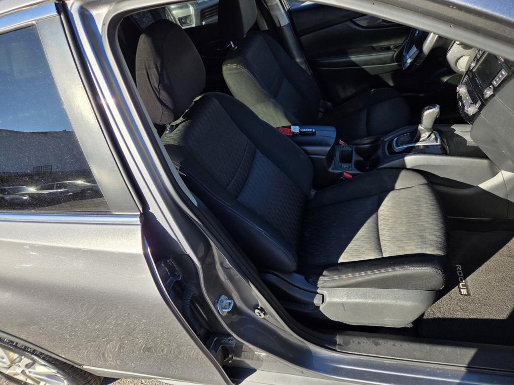 used 2018 Nissan Rogue car, priced at $13,906