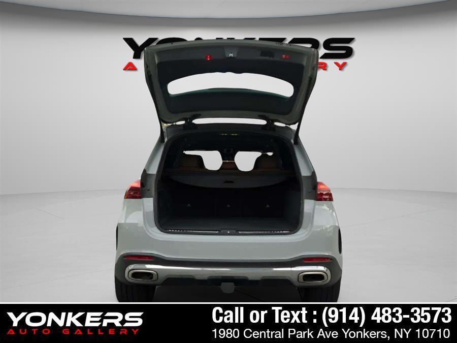 used 2024 Mercedes-Benz GLE 580 car, priced at $64,225