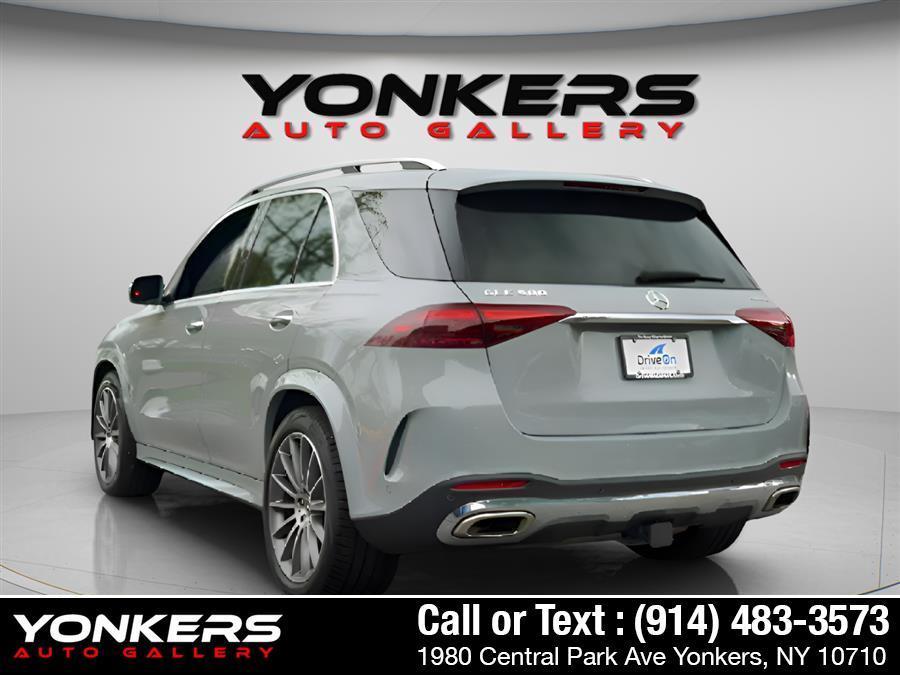 used 2024 Mercedes-Benz GLE 580 car, priced at $64,225