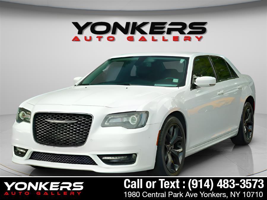 used 2021 Chrysler 300 car, priced at $17,045