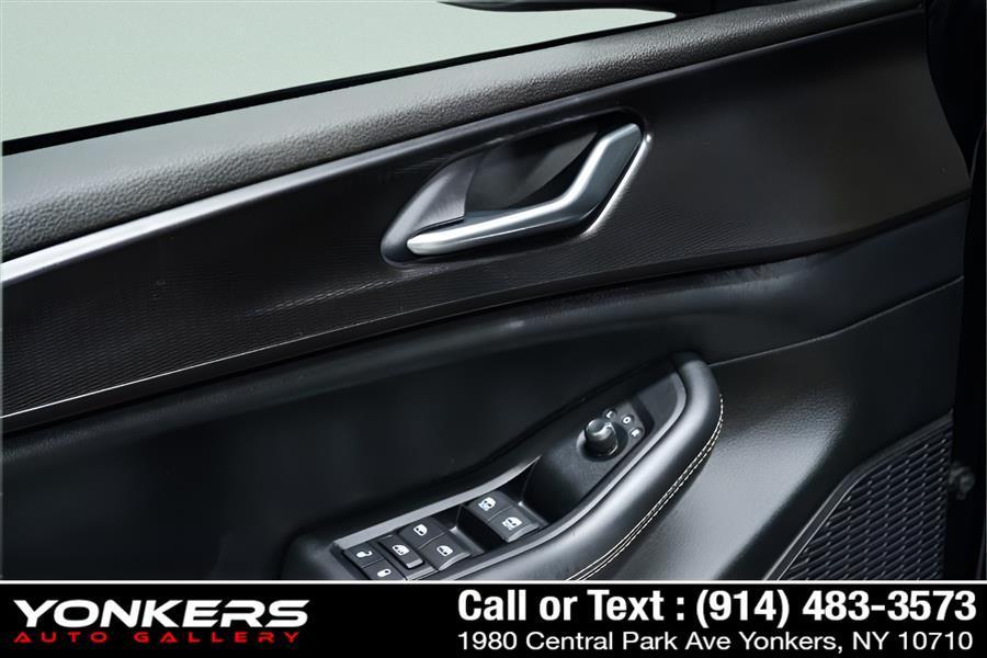 used 2023 Jeep Grand Cherokee car, priced at $24,745