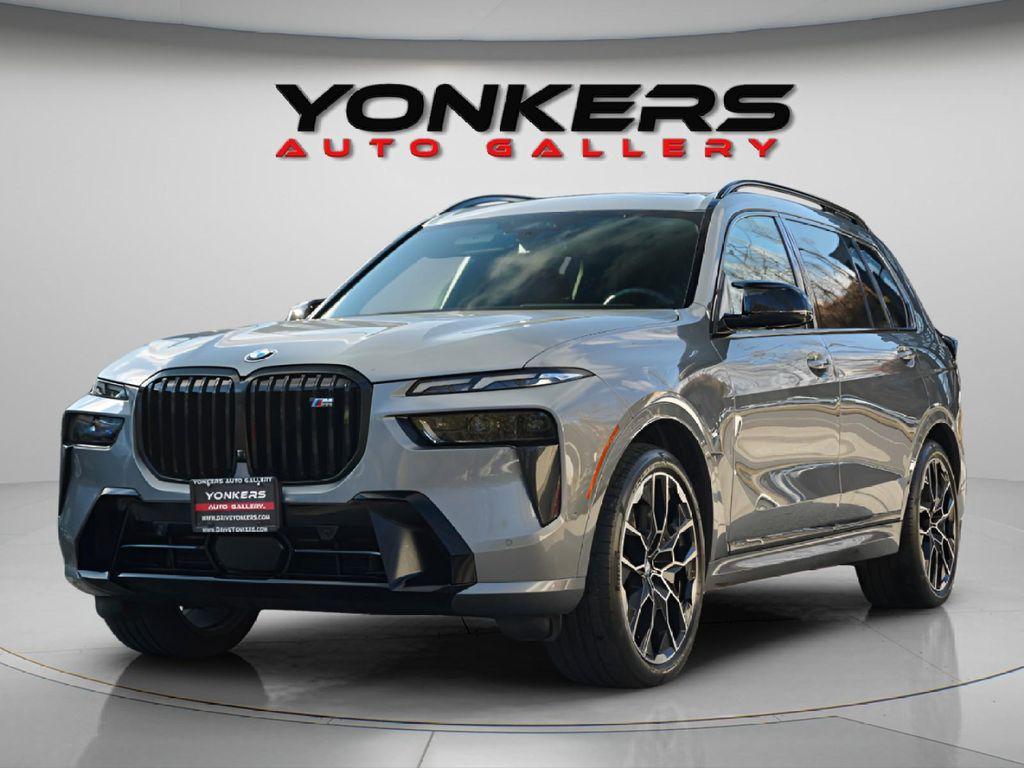 used 2024 BMW X7 car