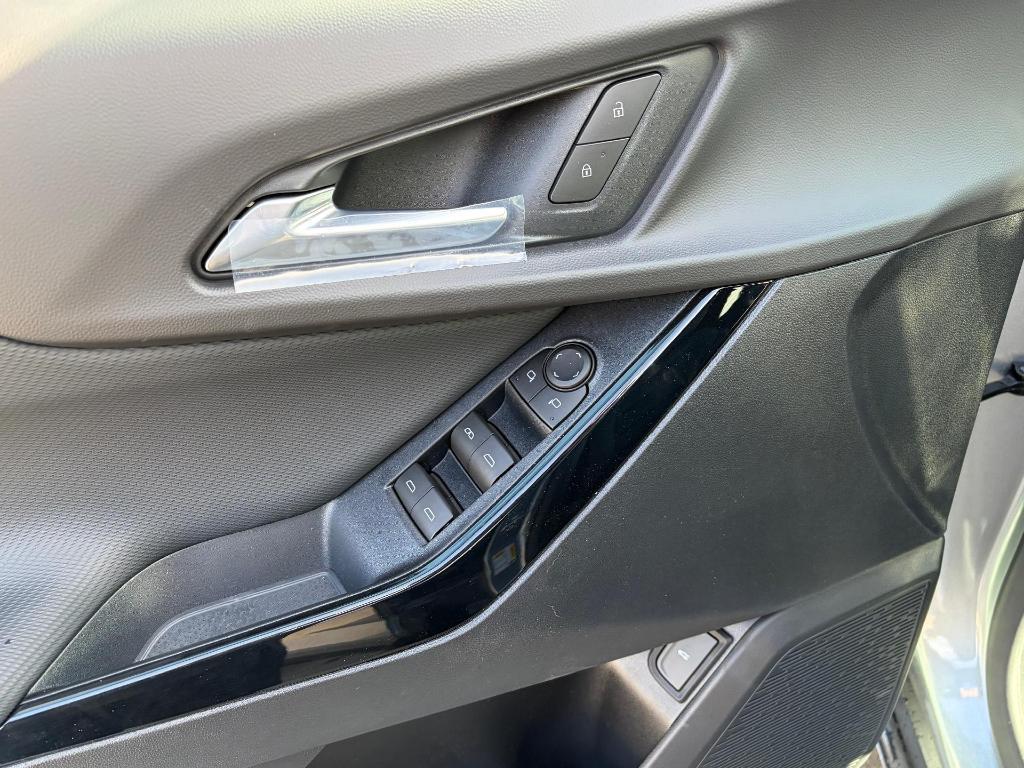 new 2026 Chevrolet Equinox car, priced at $35,789