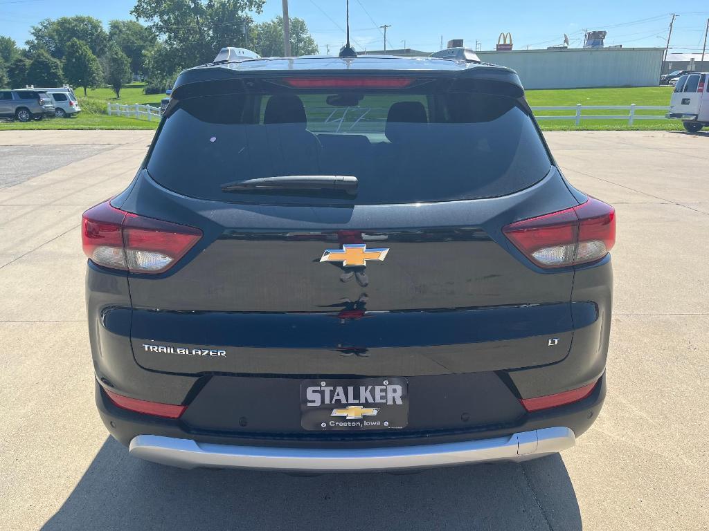 new 2025 Chevrolet TrailBlazer car, priced at $27,475
