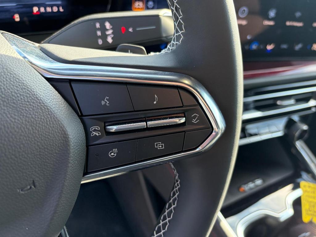 new 2026 Chevrolet Traverse car, priced at $51,020