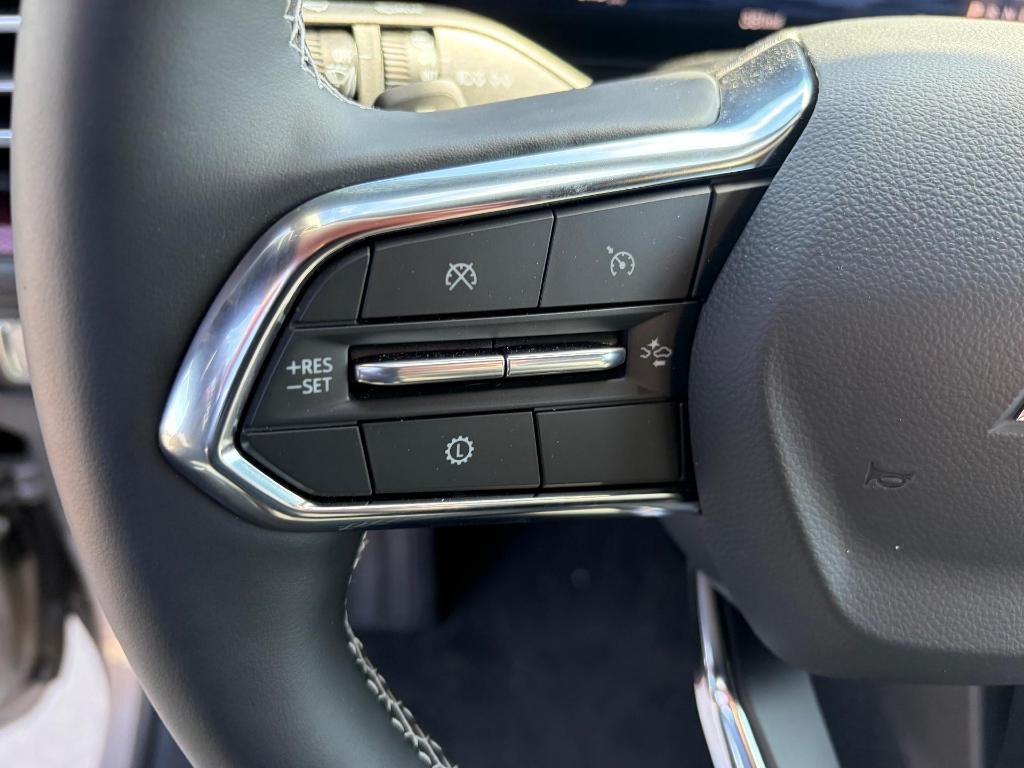 new 2026 Chevrolet Traverse car, priced at $51,020