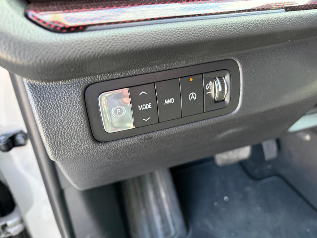 new 2026 Chevrolet Traverse car, priced at $51,020