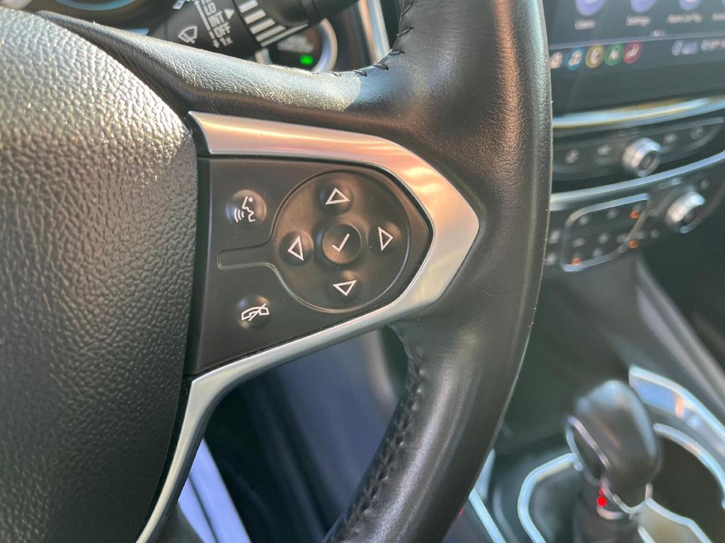 used 2021 Chevrolet Traverse car, priced at $27,500