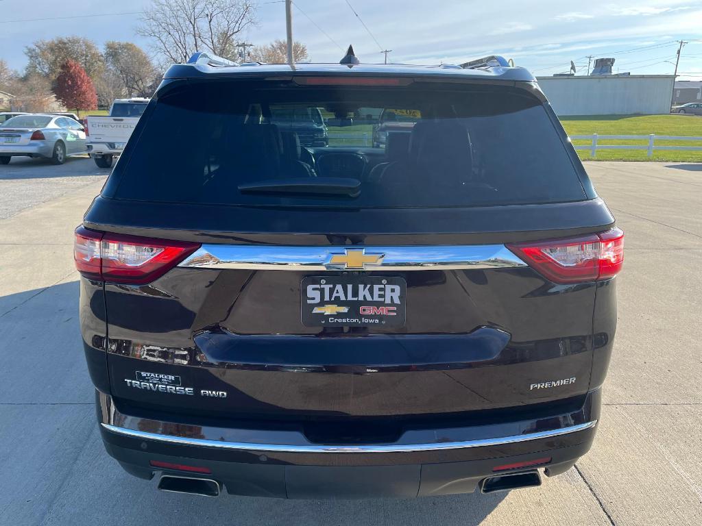 used 2021 Chevrolet Traverse car, priced at $27,500