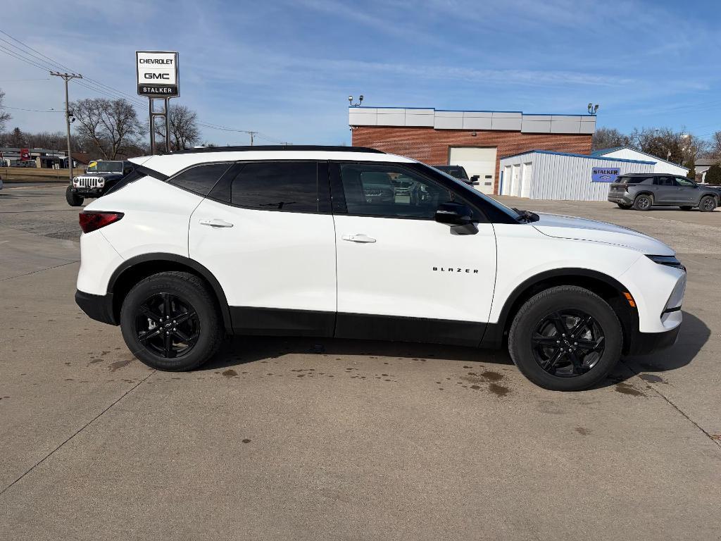 new 2026 Chevrolet Blazer car, priced at $45,040