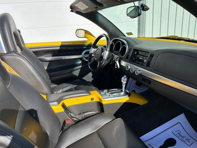 used 2004 Chevrolet SSR car, priced at $23,500
