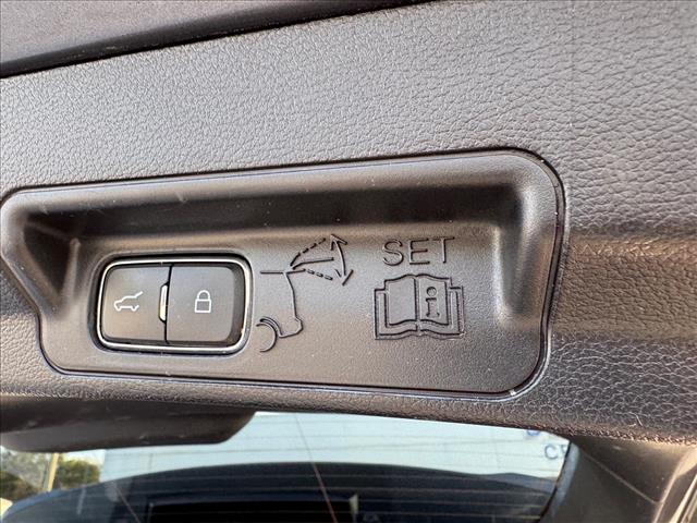 used 2021 Ford Explorer car, priced at $18,366