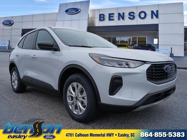 new 2025 Ford Escape car, priced at $27,554