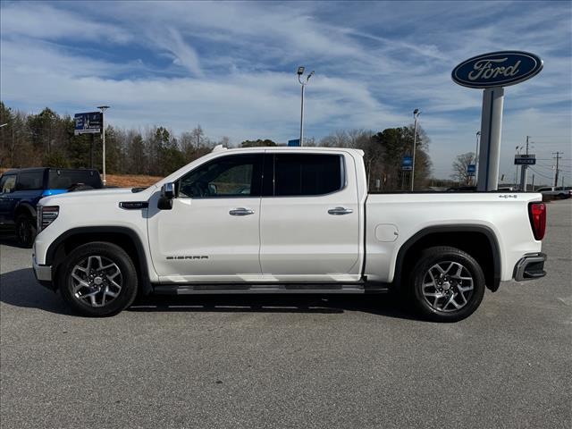 used 2022 GMC Sierra 1500 car, priced at $40,519
