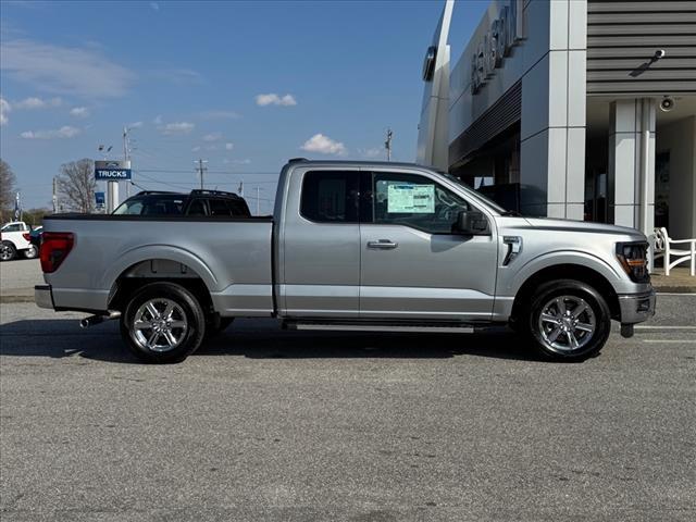 new 2025 Ford F-150 car, priced at $51,000
