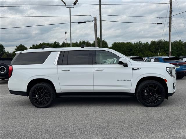 used 2022 GMC Yukon XL car, priced at $44,019