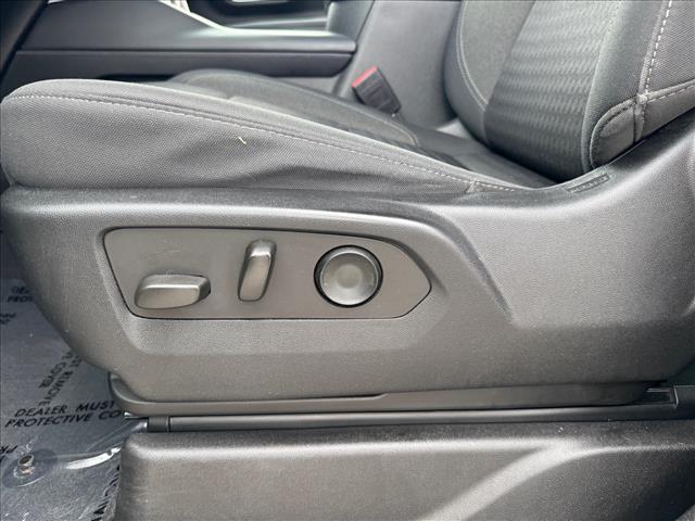 used 2022 GMC Yukon XL car, priced at $44,019