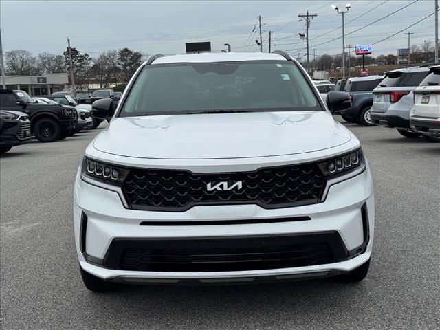 used 2023 Kia Sorento car, priced at $21,921