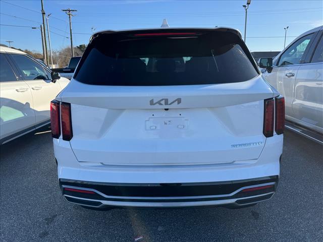 used 2023 Kia Sorento car, priced at $22,579
