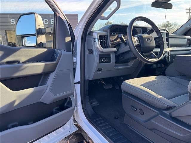 used 2025 Ford F-250 car, priced at $48,692