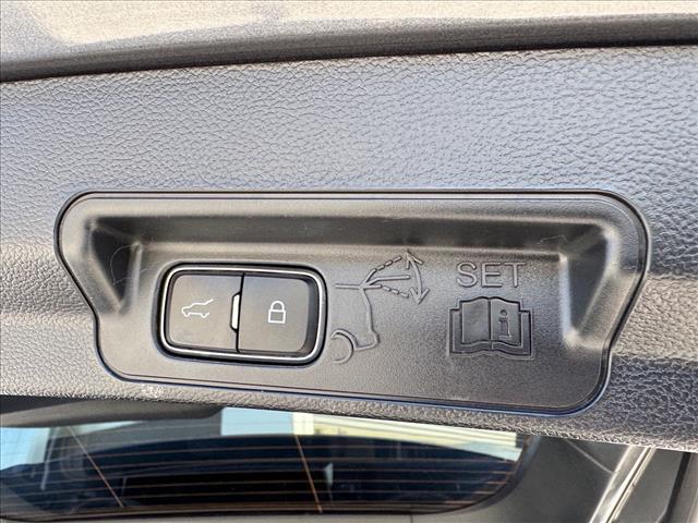 used 2023 Ford Explorer car, priced at $31,225