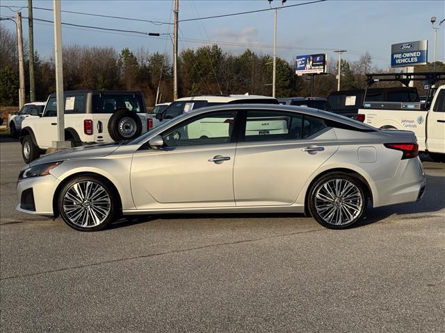 used 2023 Nissan Altima car, priced at $19,579
