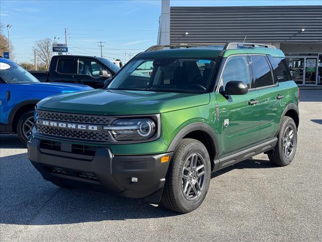 new 2025 Ford Bronco Sport car, priced at $32,165