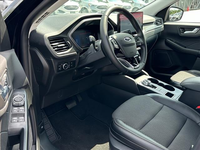 used 2024 Ford Escape car, priced at $25,869