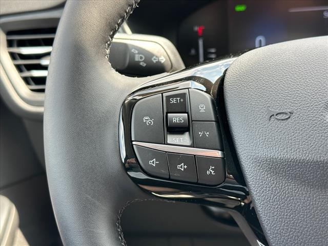 used 2024 Ford Escape car, priced at $25,869