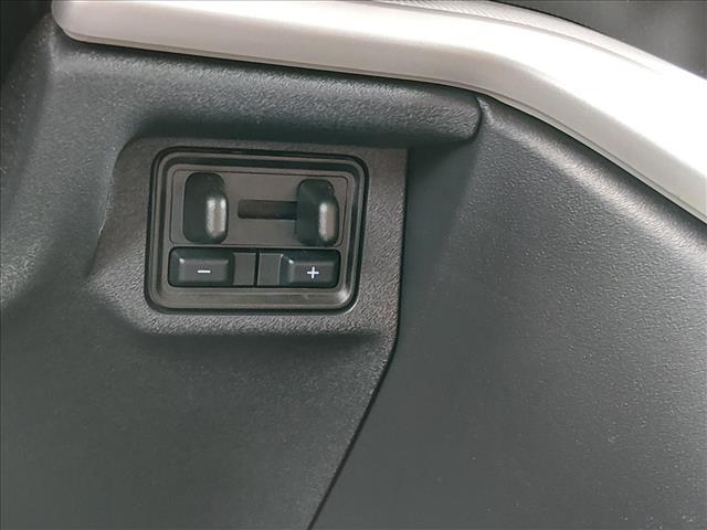 used 2025 Ford Expedition car, priced at $56,224