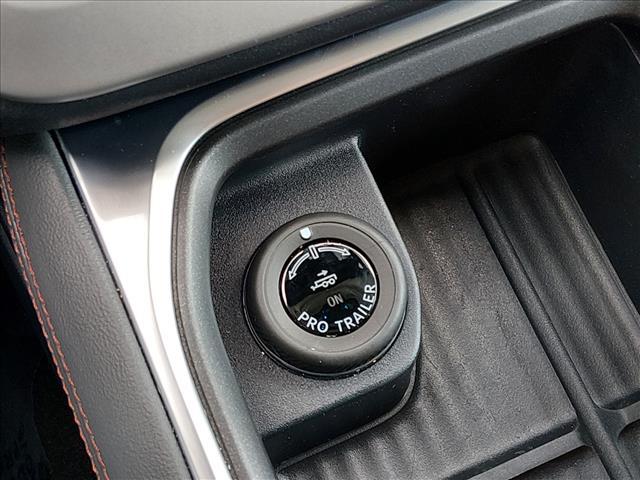 used 2025 Ford Expedition car, priced at $56,224