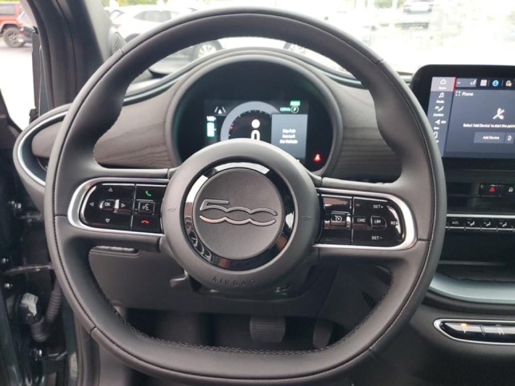 new 2025 FIAT 500e car, priced at $37,495