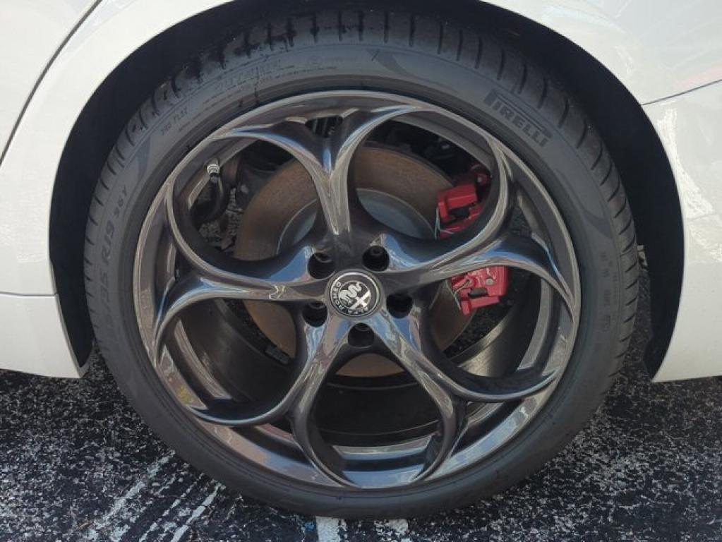 new 2025 Alfa Romeo Giulia car, priced at $48,290