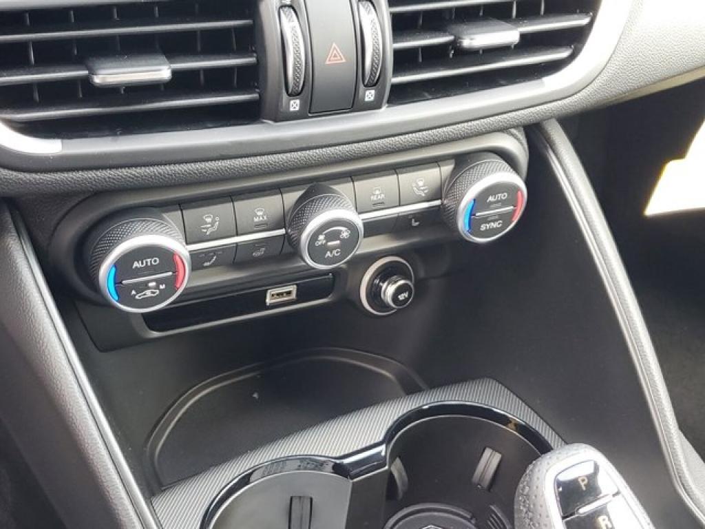 new 2025 Alfa Romeo Giulia car, priced at $48,290