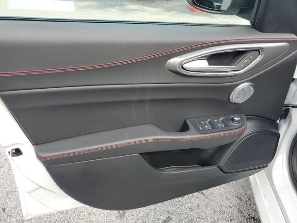 new 2025 Alfa Romeo Giulia car, priced at $48,290