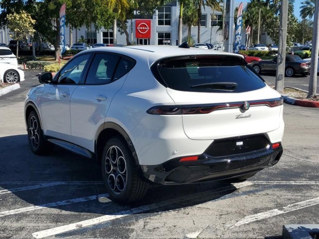 new 2025 Alfa Romeo Tonale car, priced at $36,180