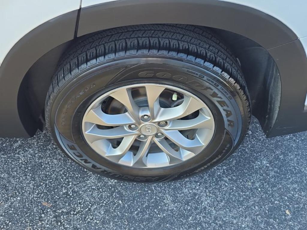 used 2020 Hyundai Santa Fe car, priced at $15,950