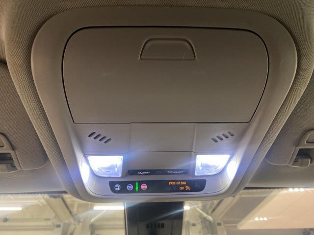 used 2021 Chevrolet Equinox car, priced at $17,000