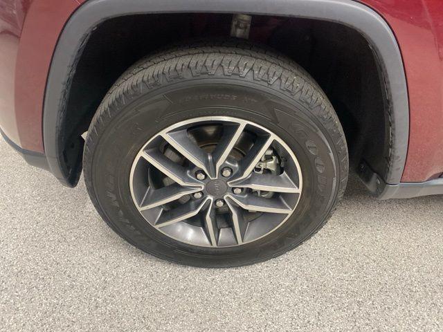 used 2022 Jeep Grand Cherokee car, priced at $23,500