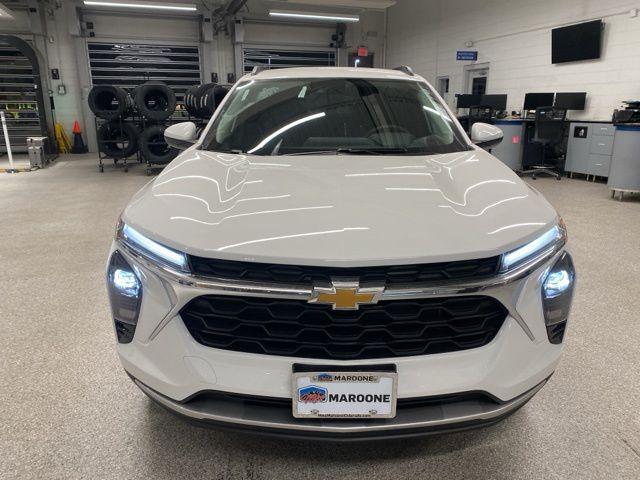 new 2026 Chevrolet Trax car, priced at $25,915
