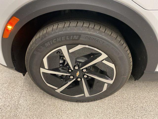 new 2026 Chevrolet Equinox EV car, priced at $28,385