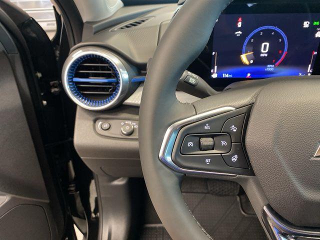 new 2025 Chevrolet Trax car, priced at $24,020