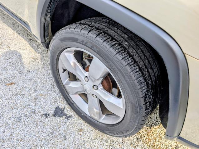 used 2011 Jeep Grand Cherokee car, priced at $11,700