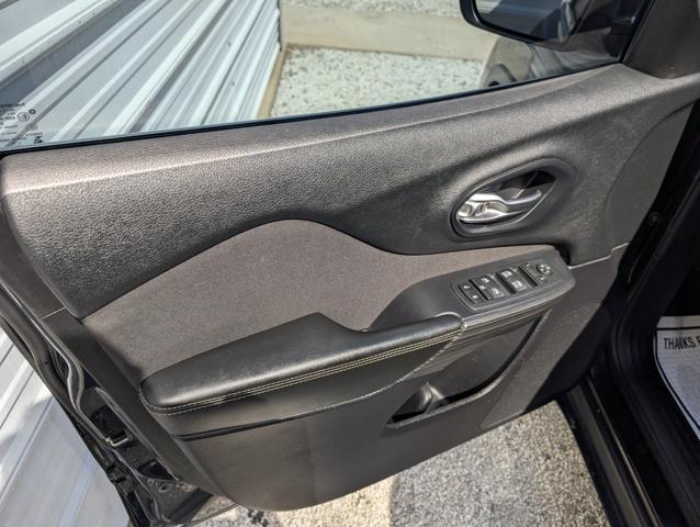 used 2016 Jeep Cherokee car, priced at $13,900